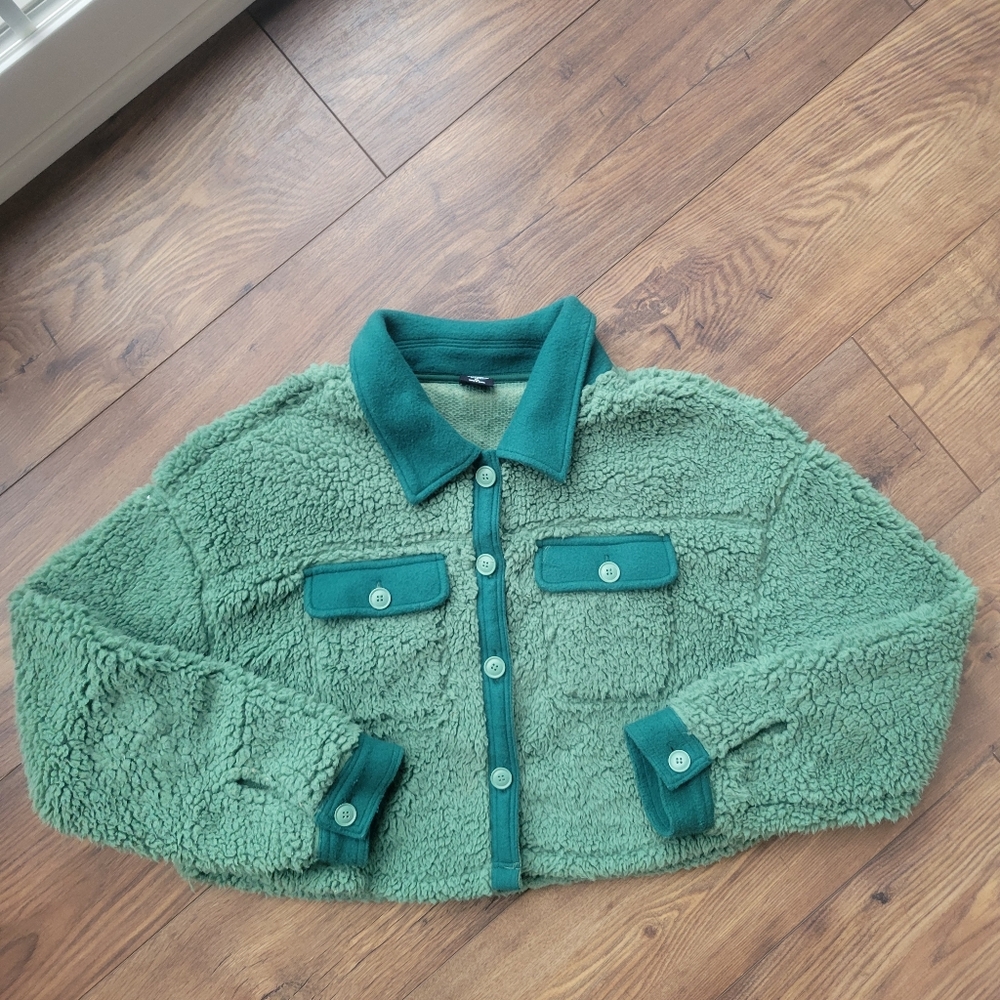 PacSun Green Sherpa Cropped Jacket Size XL